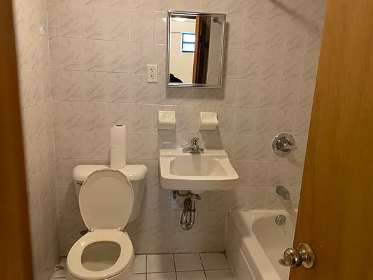 Rented by D H Realty & Management Inc | media 17