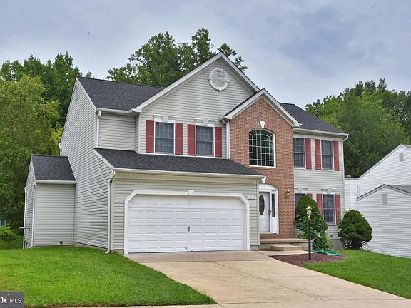 3rd image of 1202 Trillium Ct