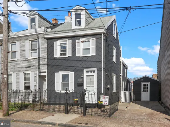 4730 Mercer St, Philadelphia, PA 19137