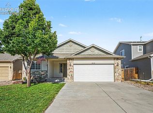 6216 Hungry Horse Ln, Colorado Springs, CO 80925