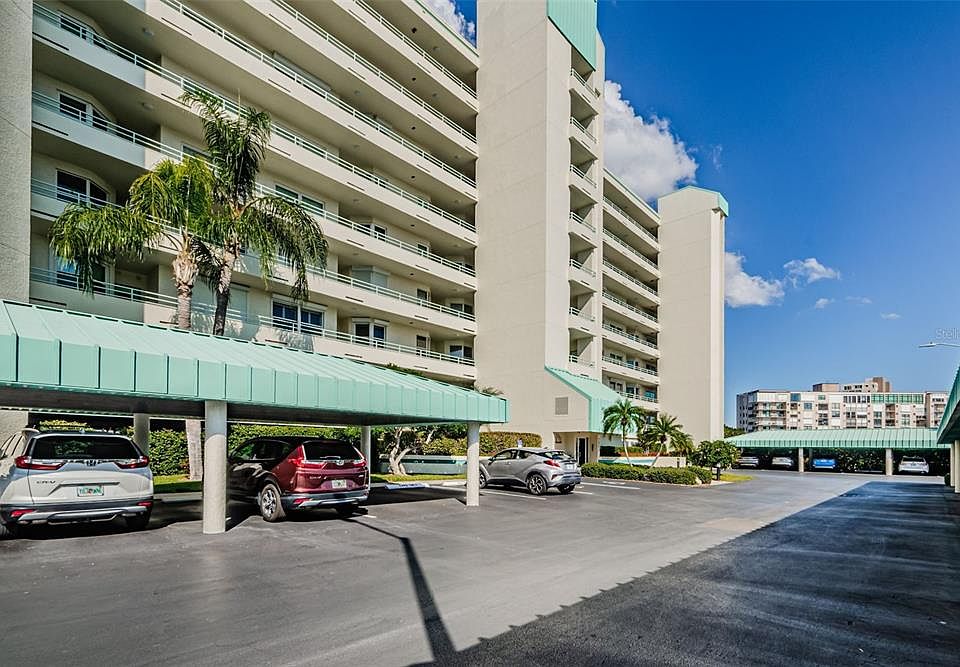 7963 sailboat key blvd unit 702