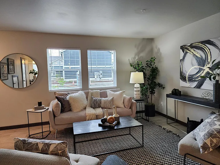 1039 Cedar Ave #103 — Photo 15