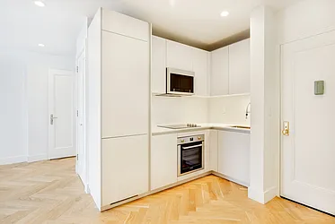 Rented by Akelius Real Estate Management