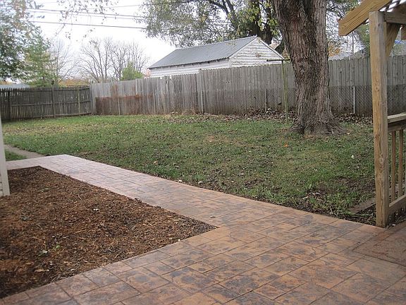 4th image of 1801 Cherrywood Ave