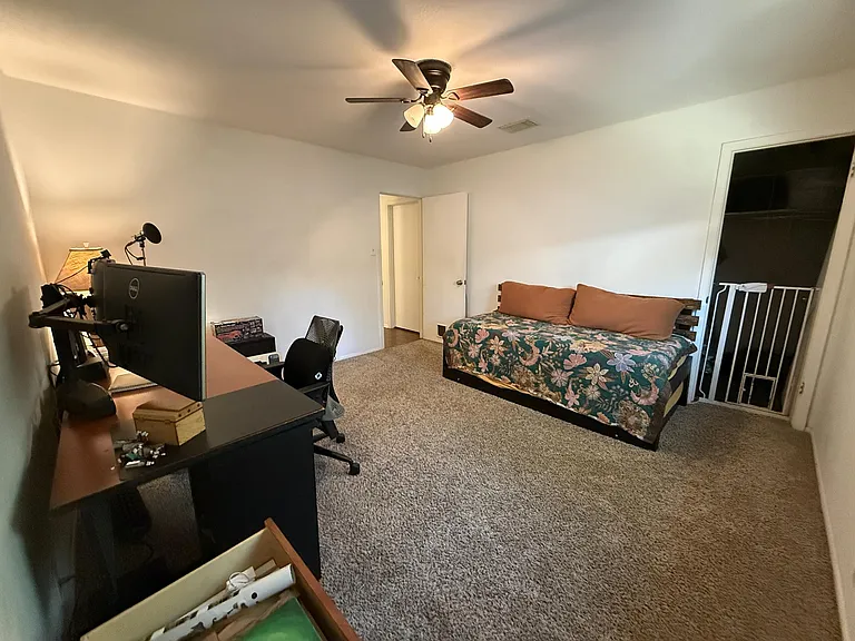 7435 Hunters Land — Photo 15