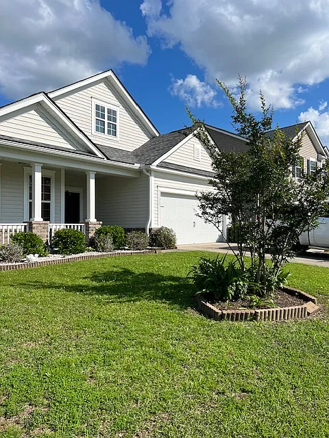 3 bed, 1750 sqft, $2,200 — Photo 2
