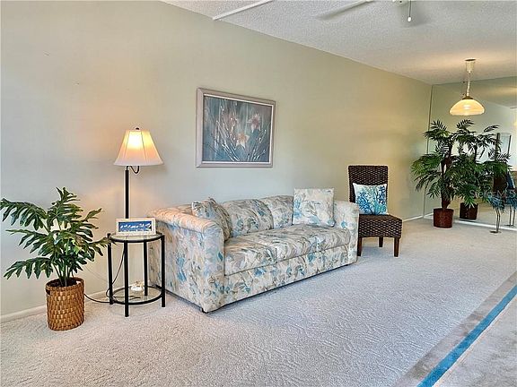 4th image of 315 30th Ave W APT B306
