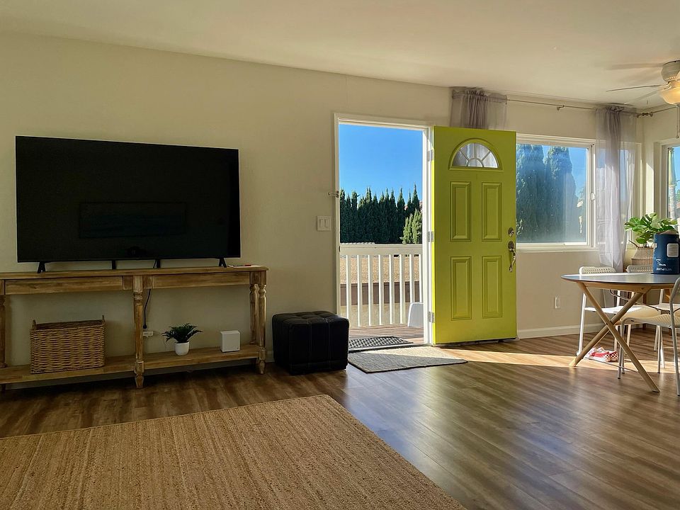 Living Room / Entry / Dining Area