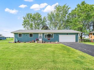 117 W Knights Rd, Sandwich, IL 60548