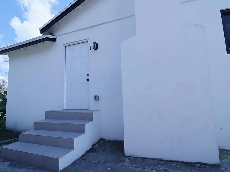 3040 NW 13th Ave #1 — Photo 13