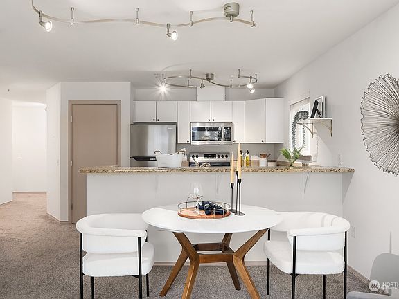 4th image of 323 Queen Anne Avenue N #207
