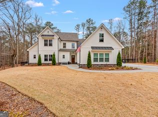 150 Handshaker Ct, Fayetteville, GA 30215