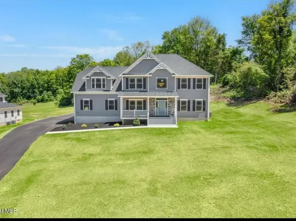 55 Old Field Road, POUGHKEEPSIE, NY 12603