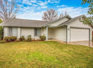 3392 Lyndsey Ln, Anderson, CA 96007