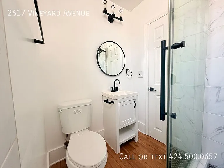 2617 Vineyard Ave — Photo 13