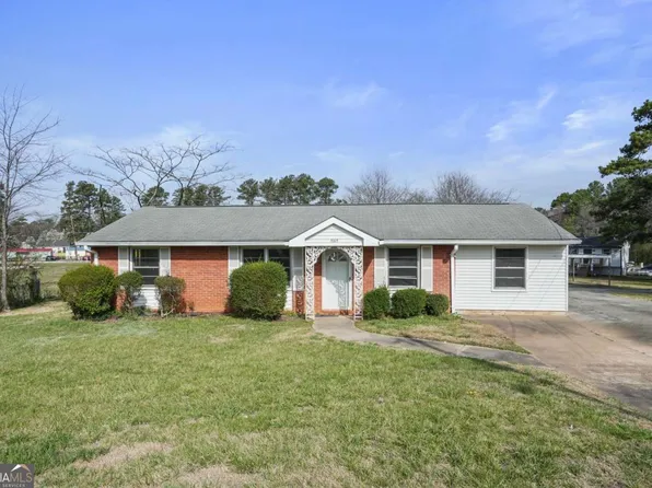 5205 Dunmoreland Ct, College Park, GA 30349