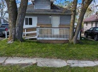 3318 Augusta St, Flint, MI 48532