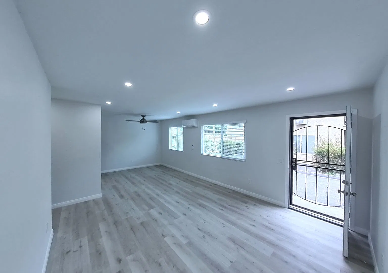 BS - 12705 Laurel Street — Photo 1