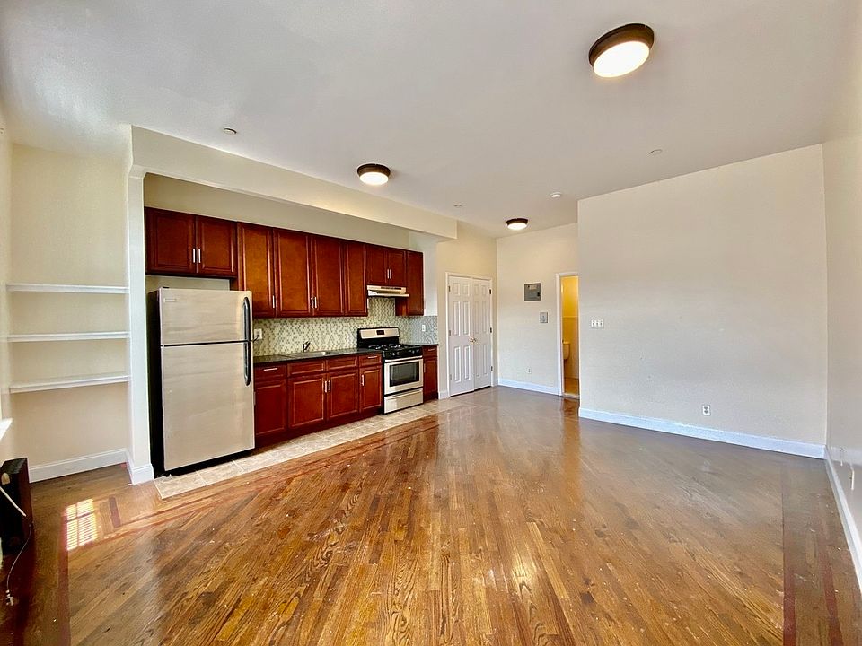 1st image of 571 W 161st St APT 3F