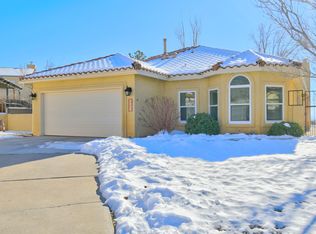 1110 Blue Quail Rd NE, Albuquerque, NM 87112