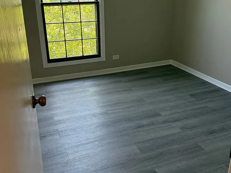 5S470 Scots Dr #D — Photo 12