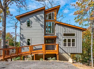 2385 Forge Hideaway Loop #3, Pigeon Forge, TN 37863