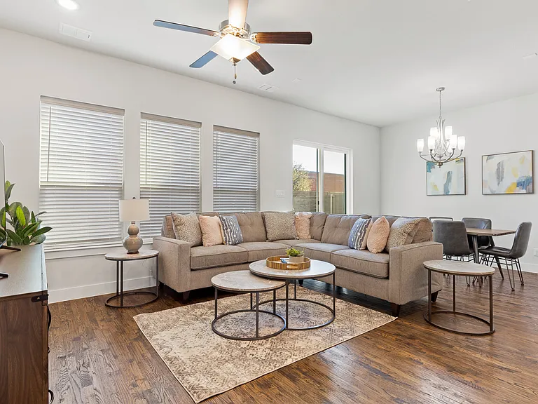 7848 Minglewood Ln — Photo 4