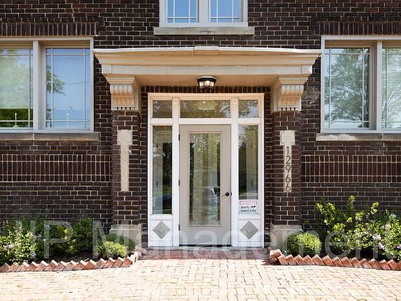 2nd image of 12966 Clifton Blvd #102