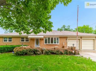 10312 E 31st St S, Independence, MO 64052