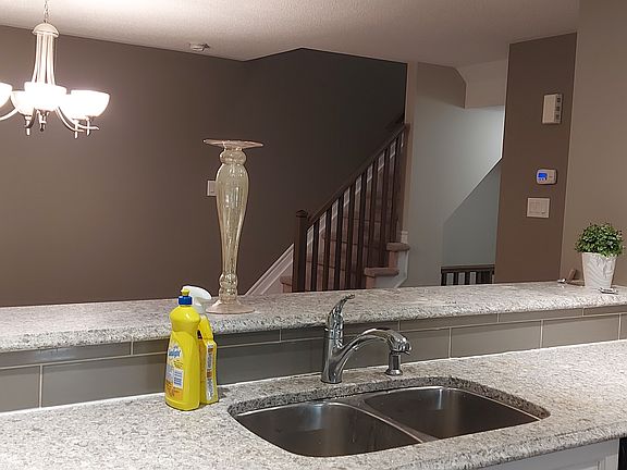 3rd image of 451 White Arctic Ave
