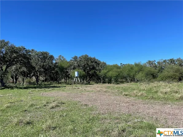 8917 Coletoville Rd, Victoria, TX 77905