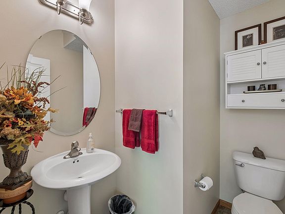 5th image of 4570 Bulrush Blvd