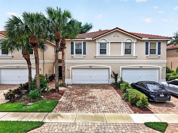 4th image of 4406 Windmill Palm Way