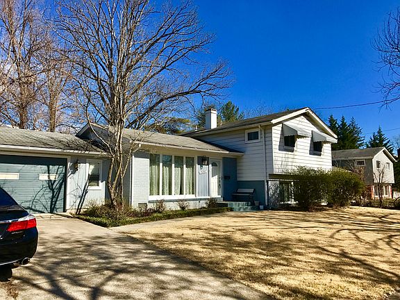 2nd image of 13707 Marianna Dr