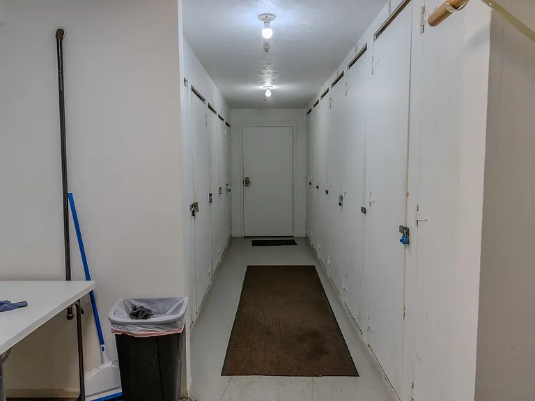 The Tides 1510 Veterans Dr — Photo 22