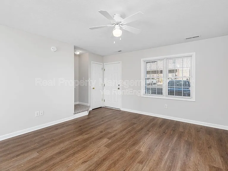 1009 Seth Drive — Photo 51