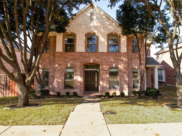 8698 Fisher Dr, Frisco, TX 75033