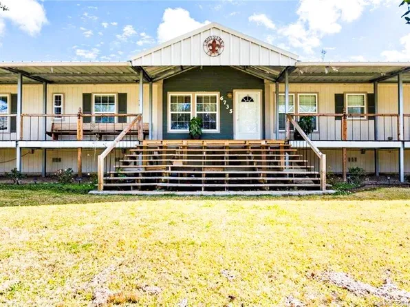 6735 Oak Lake Dr, Sulphur, LA 70665