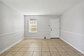 3rd image of 2129 Pasadena Ave APT B