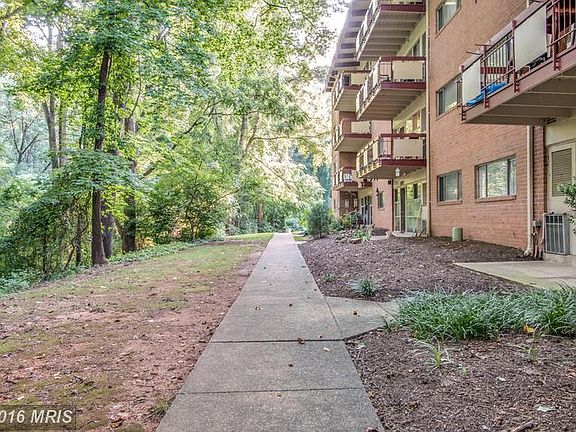 2nd image of 4237 Americana Dr #A