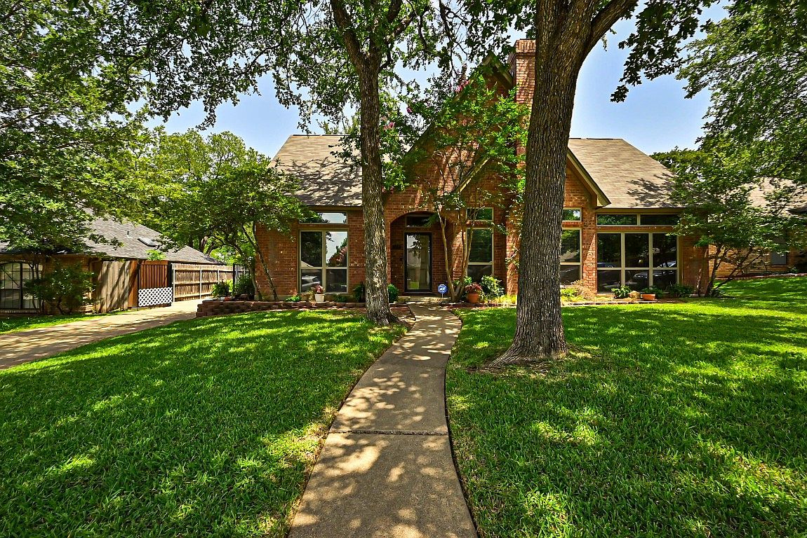 120 NE Brushy Mound Rd, Burleson, TX 76028 Zillow