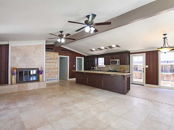4th image of 509 Lotus Dr