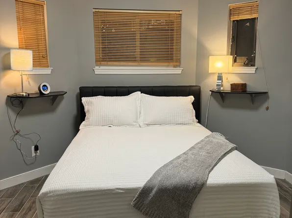 1117 New Hampshire Ave NW #G1, Washington, DC 20037