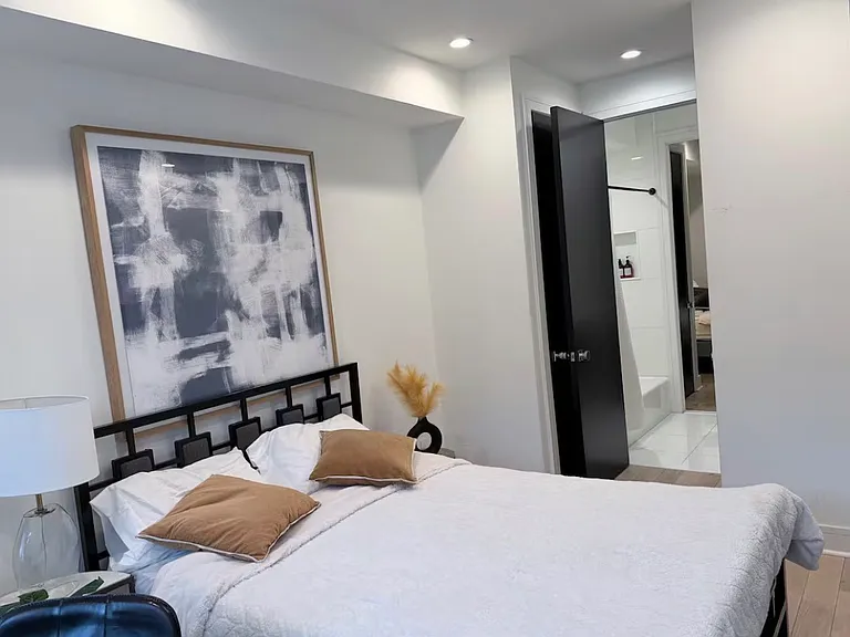 1311 R St NW #1 — Photo 9