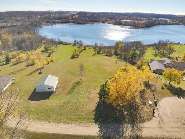34 Fiske View Dr, Underwood, MN 56586