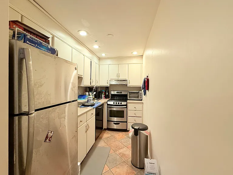 269 Harvard St #20 — Photo 3