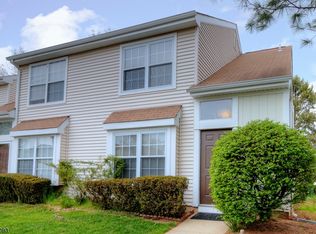 46 Nottingham Way, Somerset, NJ 08873