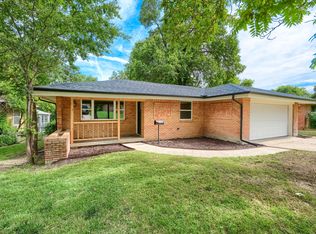 1048 Indian Creek Trl, Dallas, TX 75241
