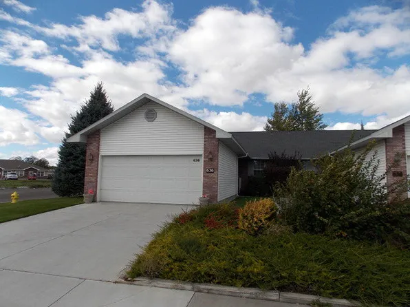 636 Montcliffe Dr, Idaho Falls, ID 83401