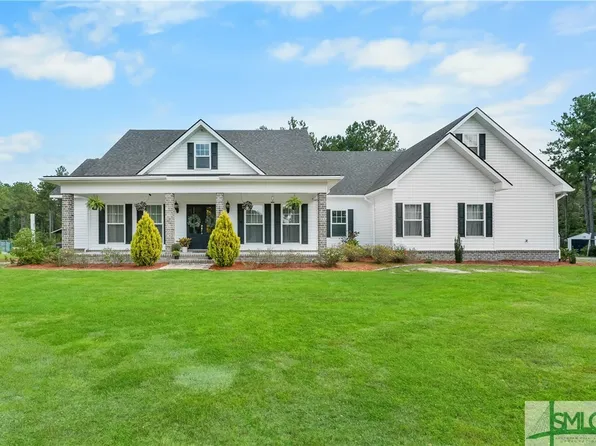 126 Runs Crossing Drive, Springfield, GA 31329